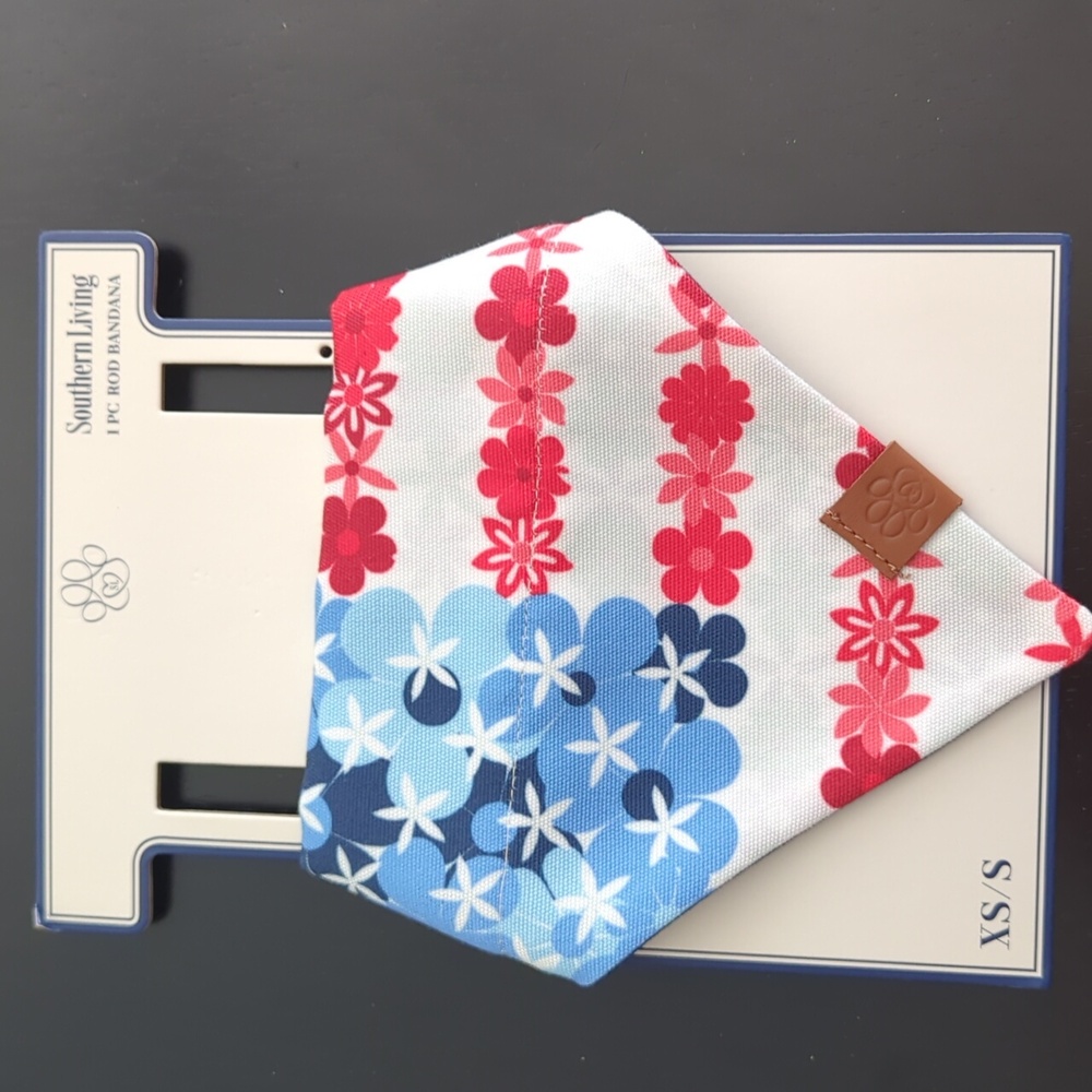 NWT SOUTHERN LIVING PATRIOTIC ANIMAL SCARF S/XS